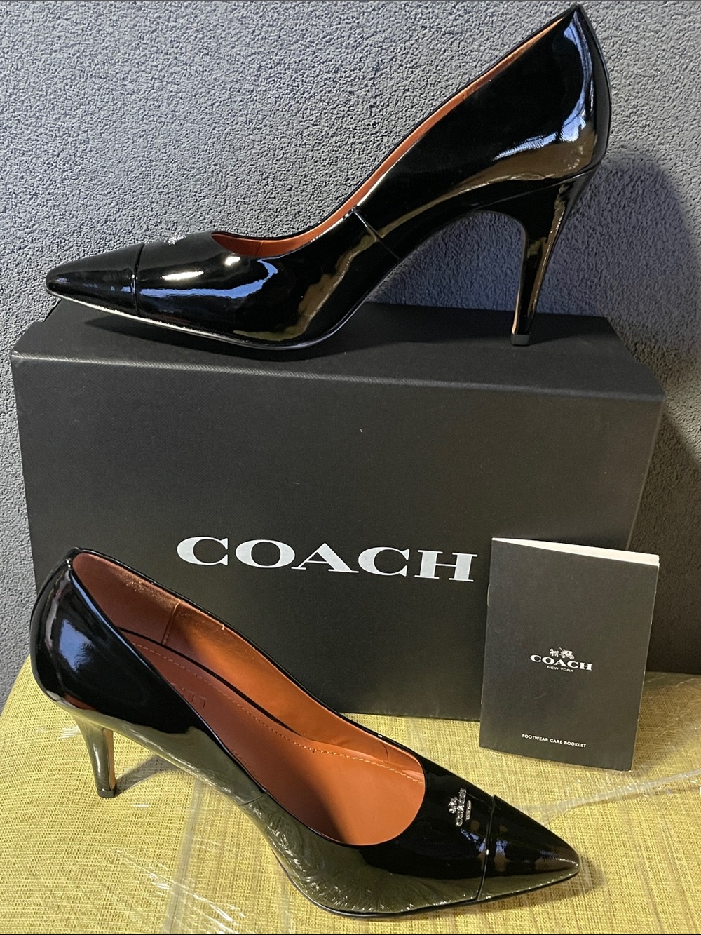Coach Black Patent Leather Pointed Toe Heel Pumps